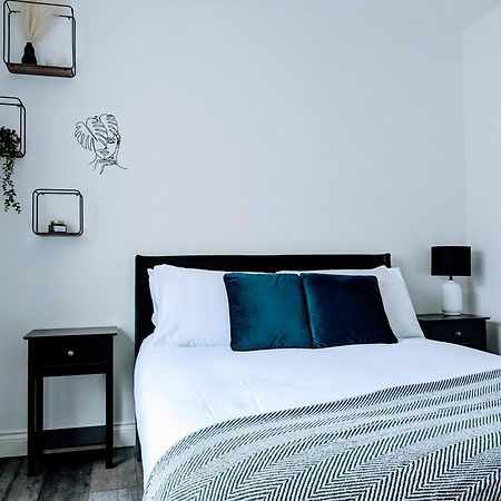 Sterling Stylish 2 Bedroom Central Modern Apartment Darlington  Exteriér fotografie