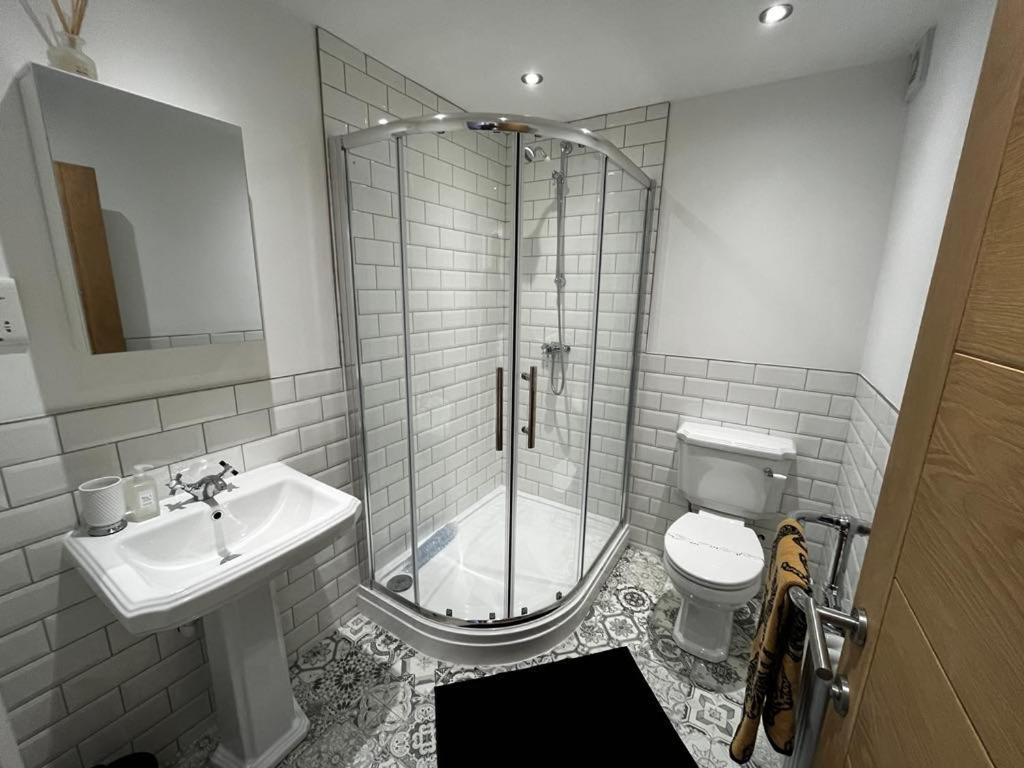 Sterling Stylish 2 Bedroom Central Modern Apartment Darlington  Exteriér fotografie